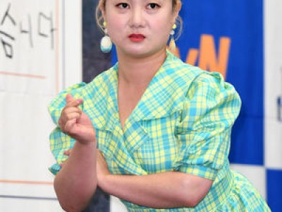 박나래 전 매니저 갑질 폭로에 55억 원 의혹까지